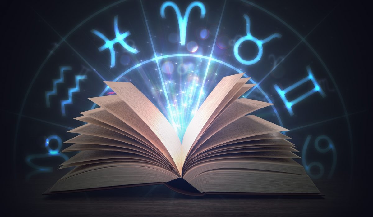 en qué se basa la astrología