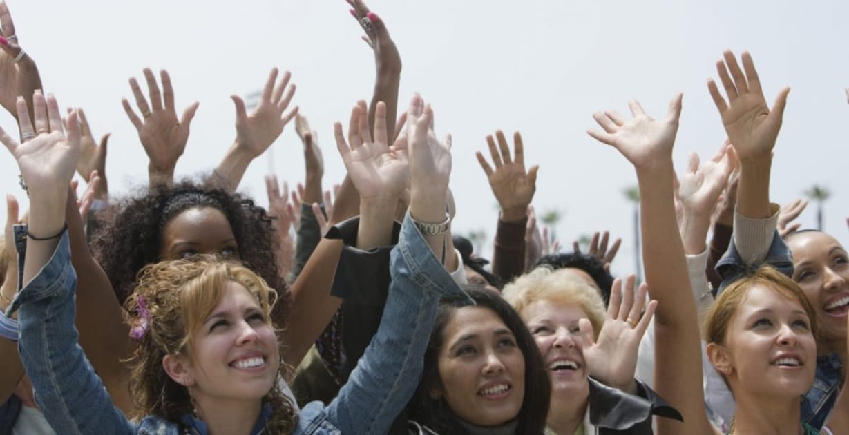 Cuando las cabezas de las mujeres se juntan alrededor del fuego 9 Cuando las cabezas de las mujeres se juntan alrededor del fuego