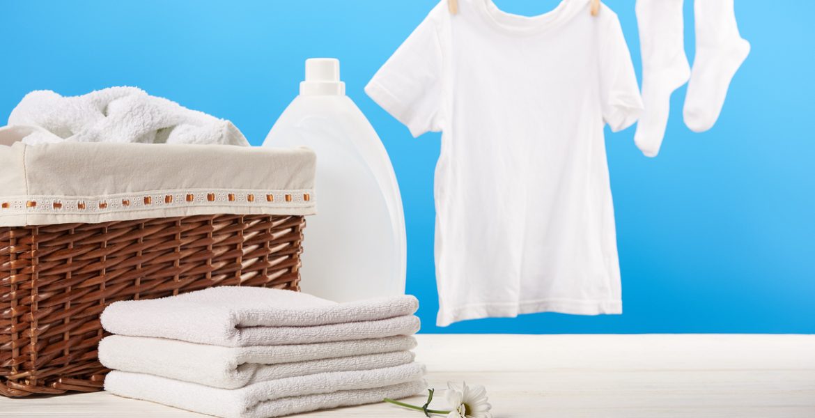 cómo blanquear la ropa blanca