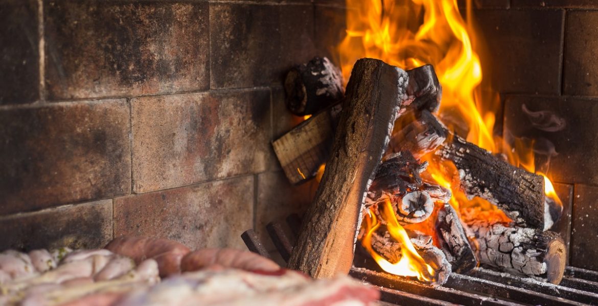 como limpiar una parrilla