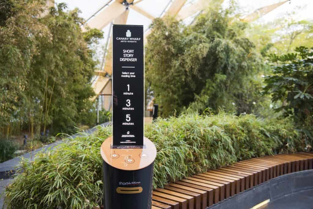 En Londres, máquinas expendedoras regalan cuentos a los viajeros 4